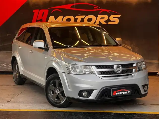 Carro Fiat Freemont 2012 2.4 16V Emotion (Aut)