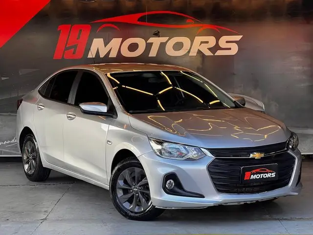 Carro Chevrolet Onix Plus 2020 1.0 LT (Flex)