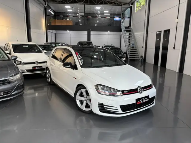 Carro Volkswagen Golf 2017 GTI 2.0 TSi DSG