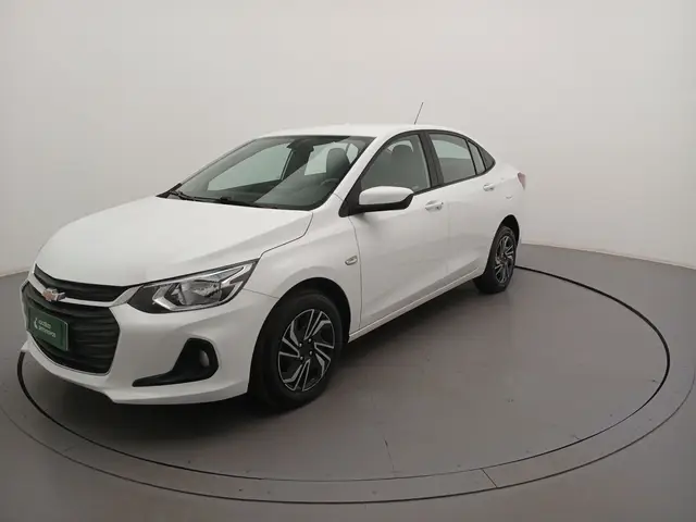 Carro Chevrolet Onix Plus 2024 LT 1.0