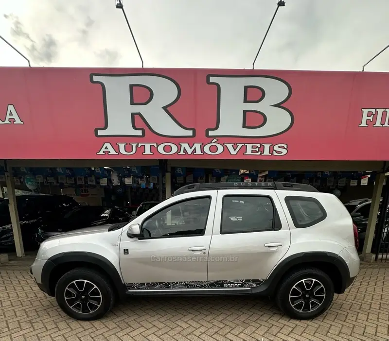 Renault Duster 2.0 16V Dakar 4x4 (Flex)