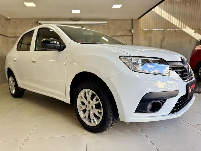 Renault Logan Zen 1.0