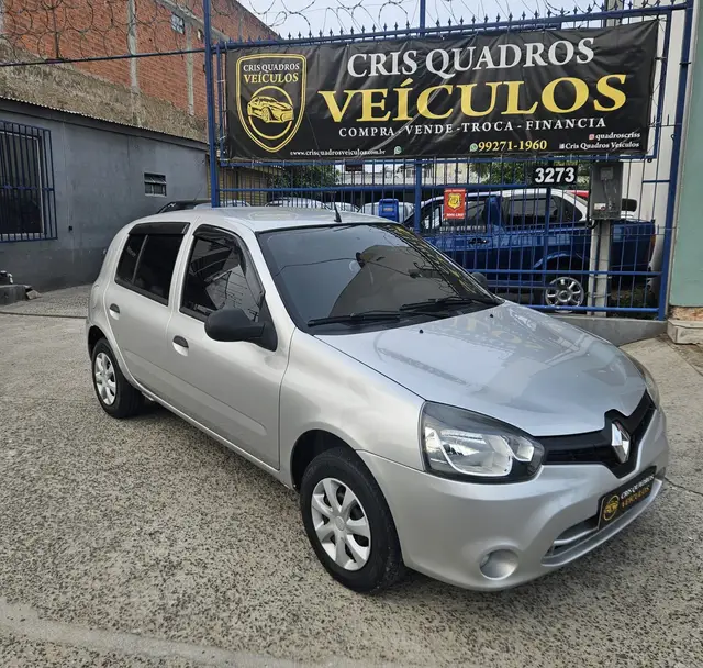 Carro Renault Clio 2013 Hatch. RN 1.0 16V