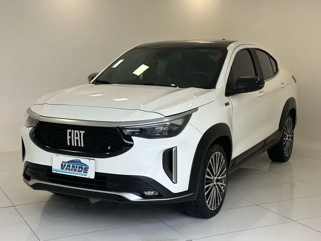 Carro Fiat Fastback 2024 Limited Edition Powered by Abarth