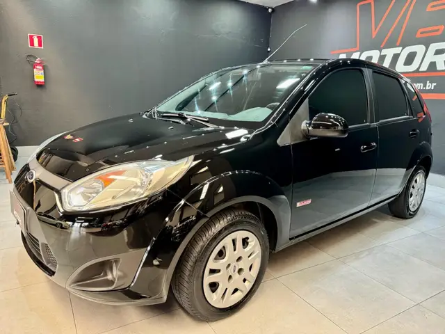 Carro Ford Fiesta Hatch 2011 1.6 (Flex)