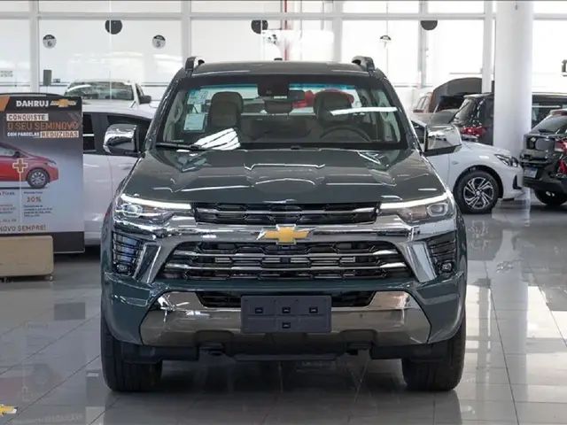 Carro Chevrolet S10 Cabine Dupla 2025 High Country 2.8 Turbodiesel (Aut.)