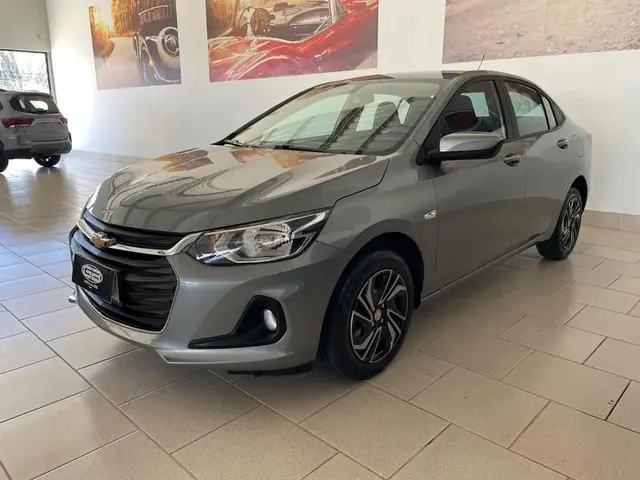 Carro Chevrolet Onix Plus 2025 LT 1.0 Turbo