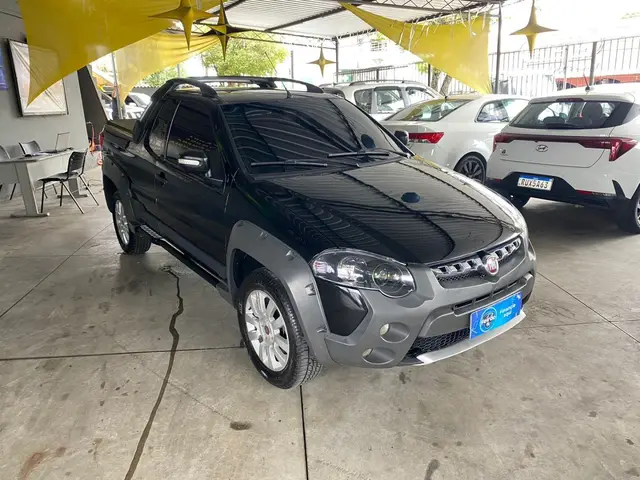 Carro Fiat Strada 2014 Adventure 1.8 16V (Flex) (Cabine Estendida)