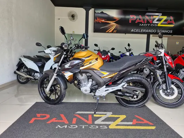 Carro Honda CB 250F Twister 2020 (CBS)