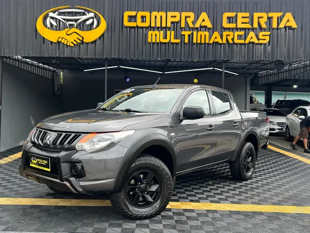 Carro Mitsubishi L200 Triton Outdoor 2022 GLS 2.4 Turbo AT 4X4