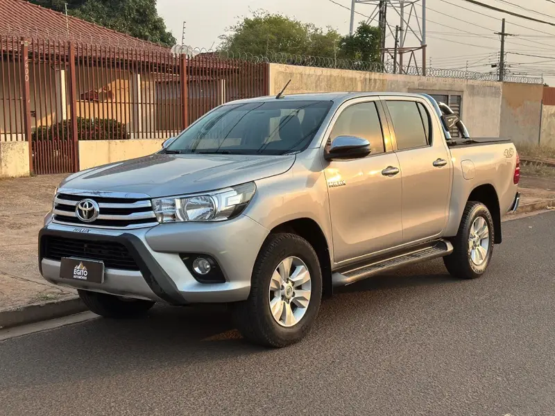 Toyota Hilux Cabine Dupla Hilux 2.8 TDI SRV CD 4x4 (Aut)