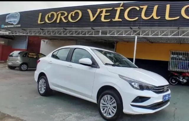 Carro Fiat Cronos 2024 Drive 1.0