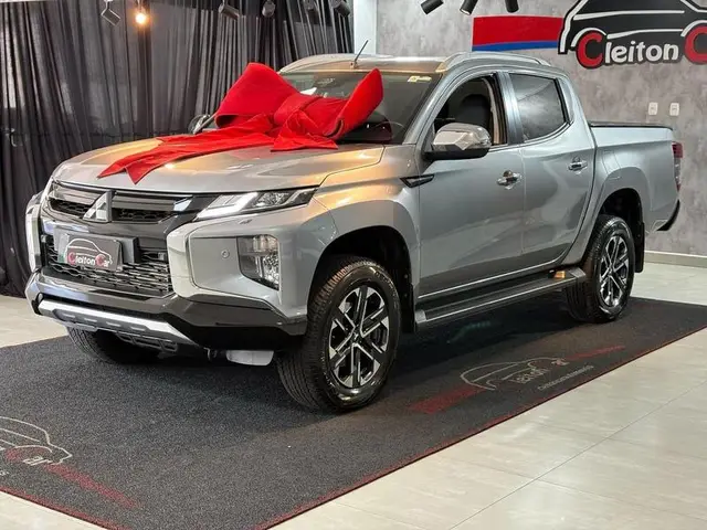 Carro Mitsubishi L200 Triton Sport 2023 HPE-S 2.4
