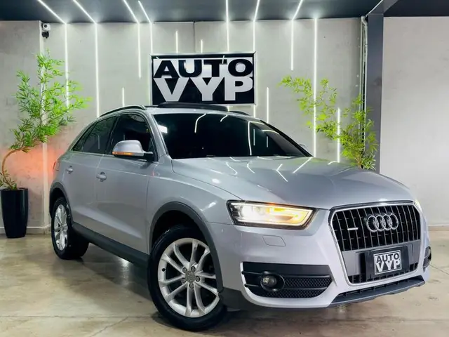 Carro Audi Q3 2015 2.0 TFSI Ambition S Tronic Quattro