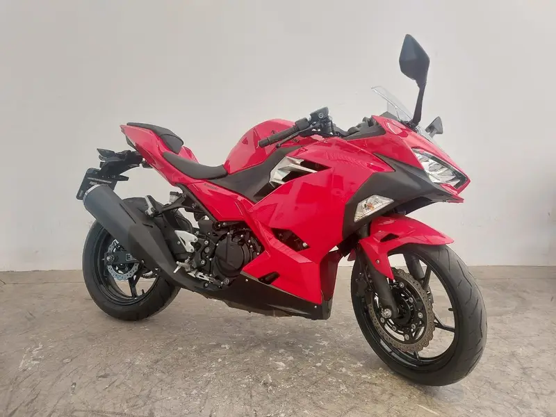Kawasaki Ninja 400