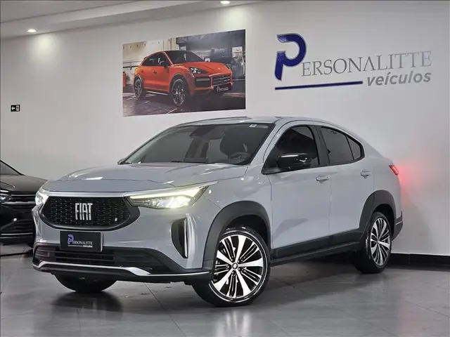 Carro Fiat Fastback 2025 Audace