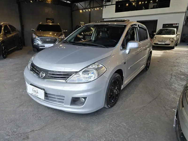 Nissan Tiida SL 1.8 (flex) (aut)