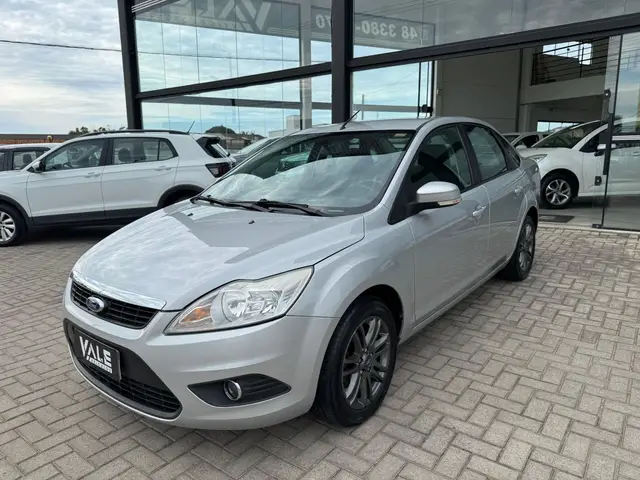 Carro Ford Focus Sedan 2013 GLX 1.6 16V (Flex)
