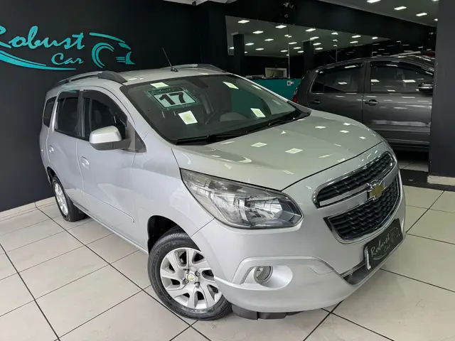 Carro Chevrolet Spin 2017 LTZ 7S 1.8 (Flex) (Aut)