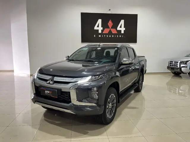Carro Mitsubishi L200 Triton Sport 2022 HPE-S 2.4 DID-H 4x4 (Aut)