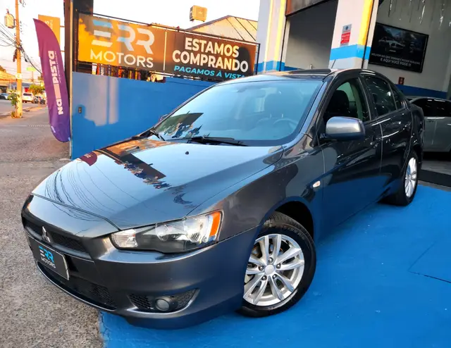 Carro Mitsubishi Lancer 2017 2.0 16V