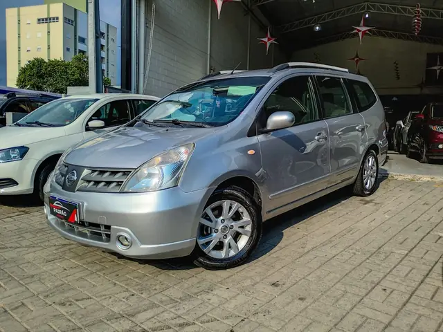 Carro Nissan Grand Livina 2013 S 1.8 16V (flex)
