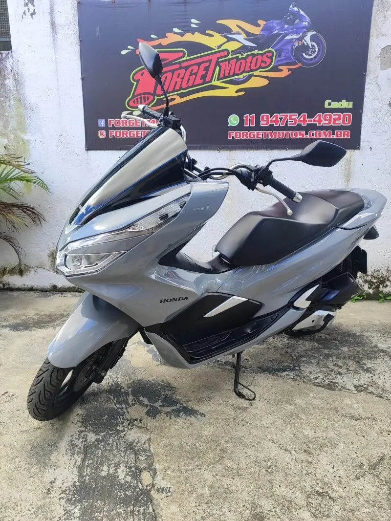 Honda PCX 150 DLX