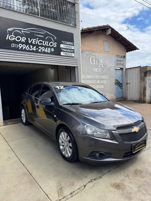 Carro Chevrolet Cruze 2012 LT 1.8 16V Ecotec (Flex)
