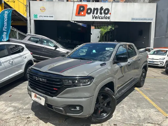 Carro RAM Rampage 2024 R/T 2.0 Turbo