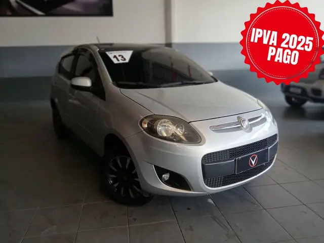 Carro Fiat Palio Weekend 2013 Attractive 1.4 8V (Flex)