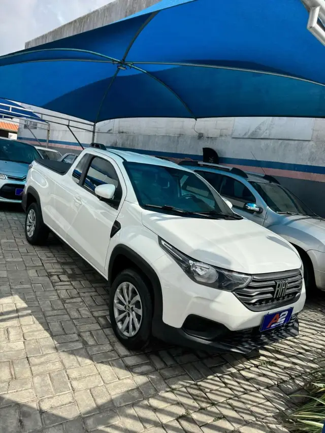 Carro Fiat Strada 2023 Endurance 1.4 Cabine Plus (Flex)