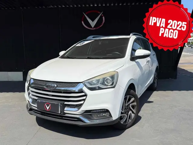 Carro JAC T40 Plus 2018 1.5 16V VVT JetFlex