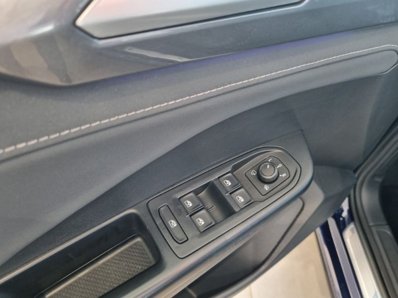 Taos Highline 1.4 TSI (Aut) (Flex)
