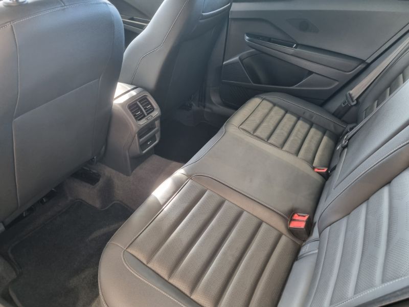 Taos Highline 1.4 TSI (Aut) (Flex)