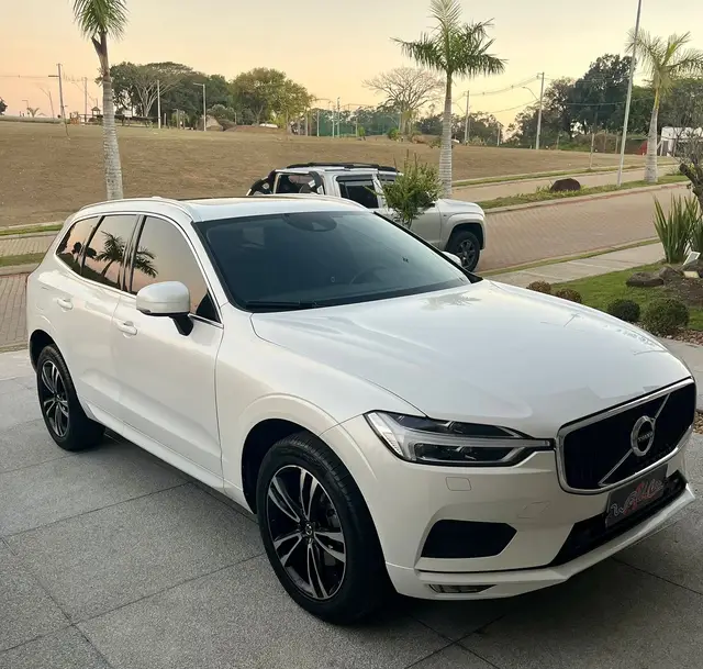 Carro Volvo XC60 2019 2.0 T5 Momentum AWD