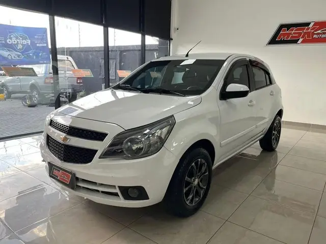 Carro Chevrolet Agile 2010 LTZ 1.4 8V (Flex)