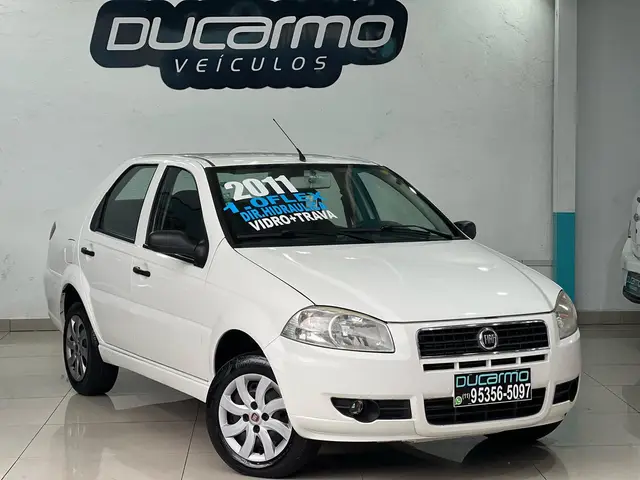 Carro Fiat Siena 2011 Celebration Fire 1.0 8V (Flex)