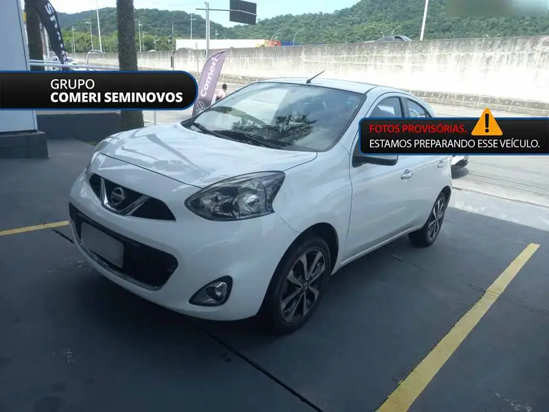 Nissan March 1.6 16V SL (Flex)