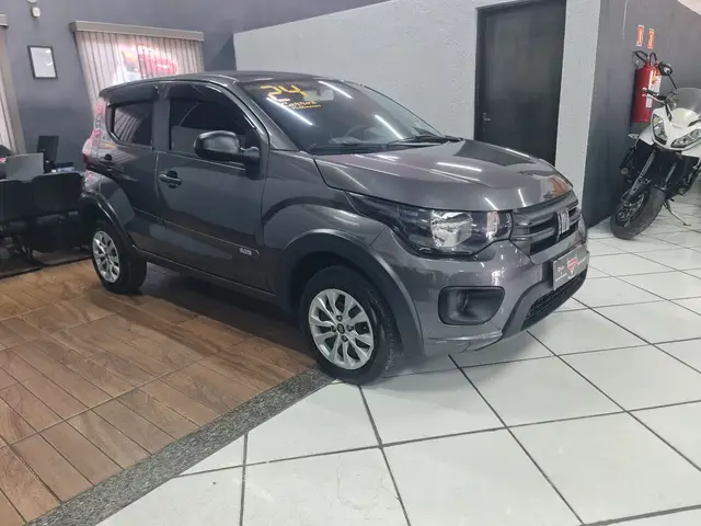 Carro Fiat Mobi 2024 Trekking 1.0
