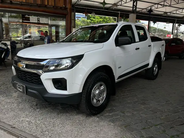 Carro Chevrolet S10 Cabine Simples 2021 S10 2.8 CTDi Chassi Cabine LS 4WD