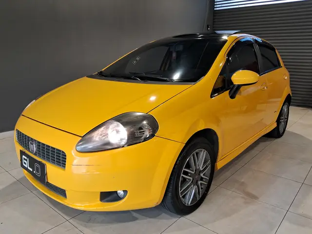 Carro Fiat Punto 2011 Sporting 1.8 16V Dualogic (Flex)