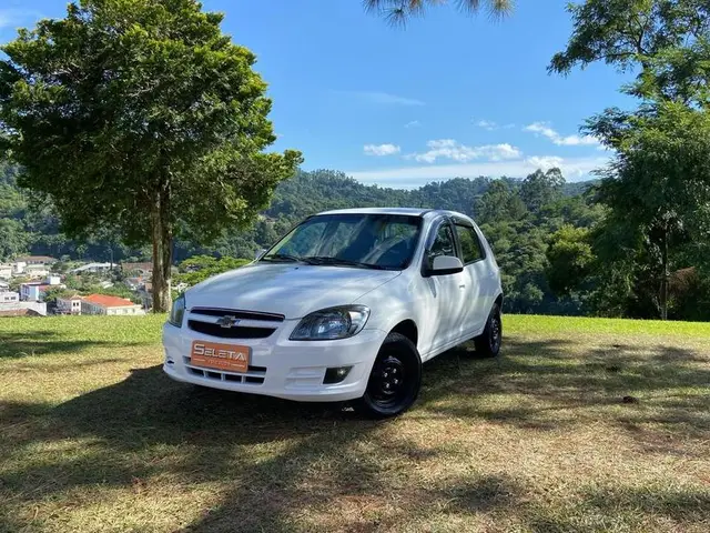 Carro Chevrolet Celta 2015 LT 1.0 (Flex)