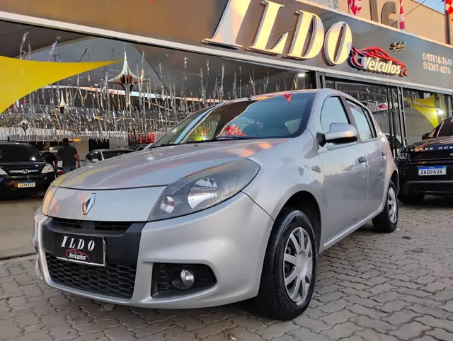 Carro Renault Sandero 2014 Expression 1.0 16V (flex)