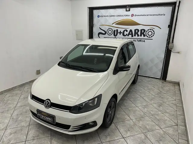 Carro Volkswagen Fox 2017 1.6 MSI Run (Flex)
