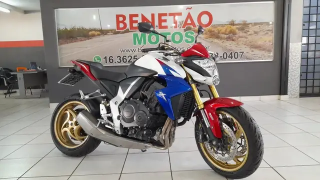 Carro Honda CB 1000R 2015 (ABS)