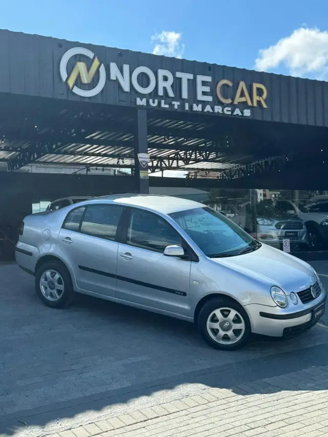 Carro Volkswagen Polo Sedan 2003 2.0 8V