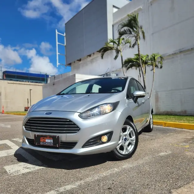 Carro Ford Fiesta Sedan 2017 SEL 1.6