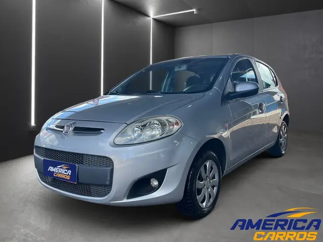 Carro Fiat Palio 2013 Attractive 1.0 8V (Flex)