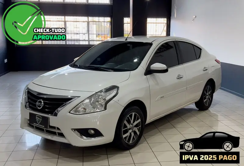 Nissan Versa 1.6 16V SV (Flex)