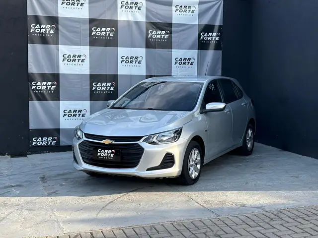 Carro Chevrolet Onix 2023 LT 1.0